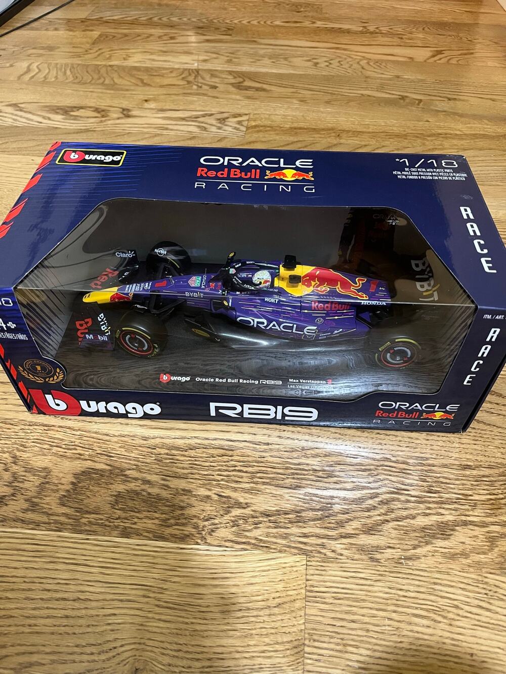 1:18 BBurago F1 Max Verstappen #1 Oracle Red Bull Racing RB19 2023 Las Vegas GP